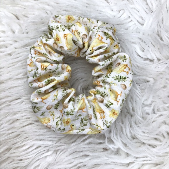 🐣 4 for $16 SCRUNCHIE (Baby Chick) / MATCH WITH YOUR FUR BABIES 🐣 - Picture 12 of 14